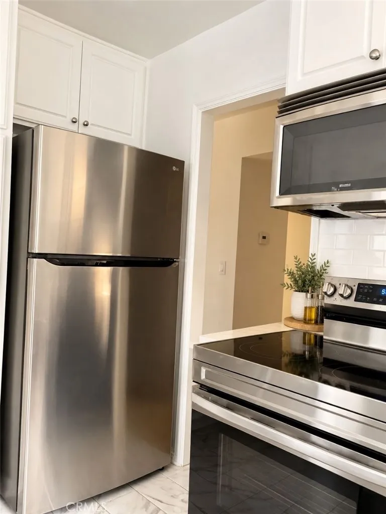 https://cdn.realtyfeed.com/cdn/127/307088061/ac2923abd3d4206a6b4822b726c48fa5.webp