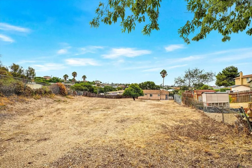 https://cdn.realtyfeed.com/cdn/127/307088091/942af3c857728f64cefb8e7ebdac180a.webp