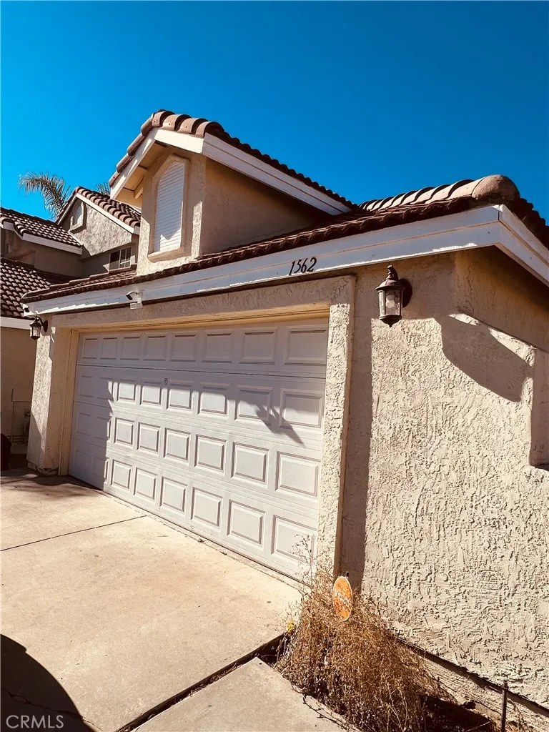 Perris, CA 92571