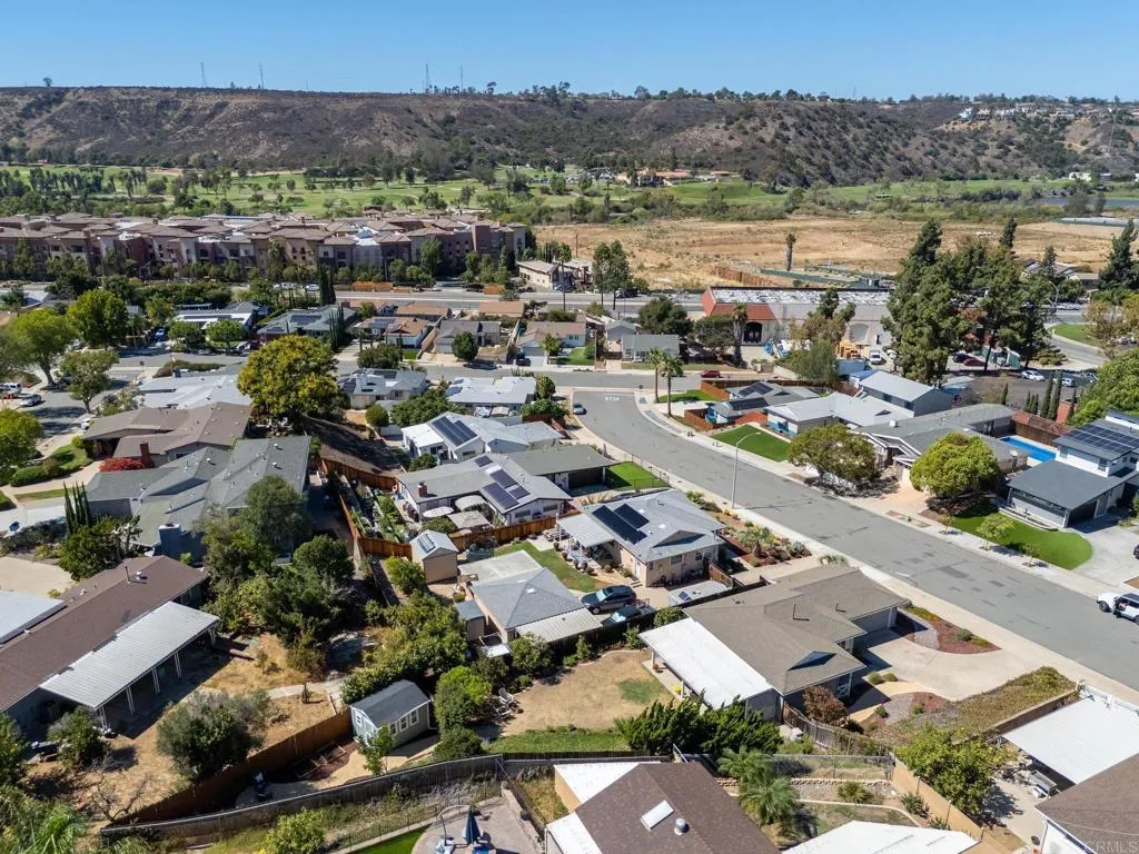 https://cdn.realtyfeed.com/cdn/127/307088131/3d2a99f6b8080eb7f2cc84de5cad7328.webp