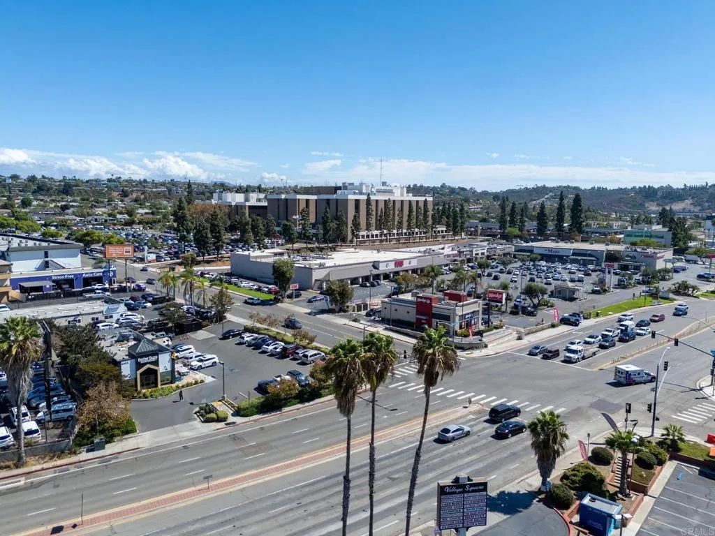 https://cdn.realtyfeed.com/cdn/127/307088131/5db7387bfea042833ca5b43268b454fe.webp
