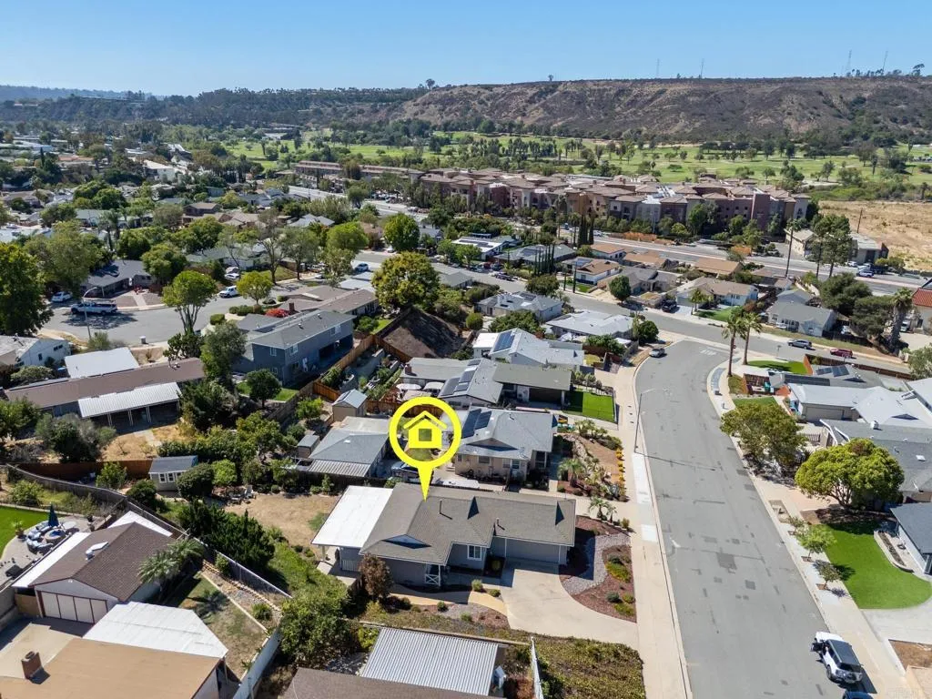 https://cdn.realtyfeed.com/cdn/127/307088131/d06d6517cbf8f3fc7c0af43e1b358fb3.webp