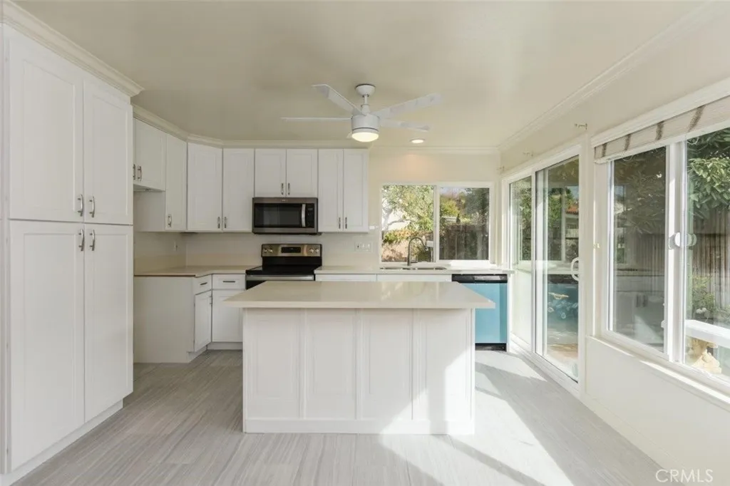 Irvine, CA 92614