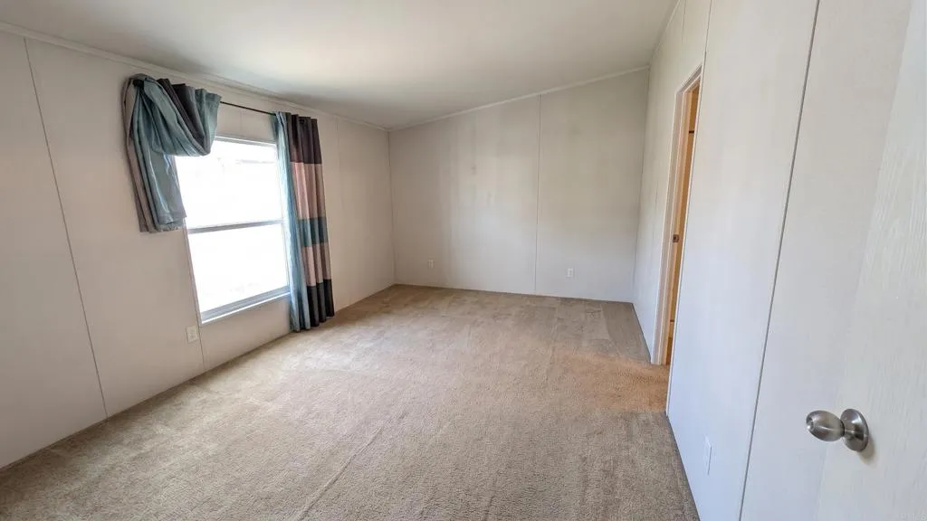 https://cdn.realtyfeed.com/cdn/127/307088163/135ca337f3a8ef21ad6a3718891d2069.webp