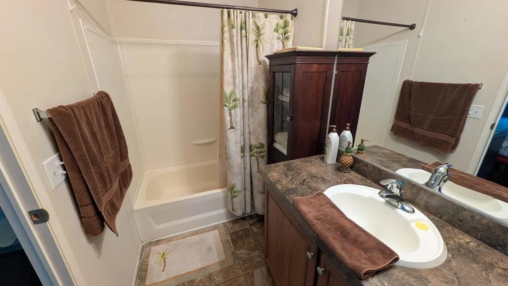 https://cdn.realtyfeed.com/cdn/127/307088163/3d0b8003929c2061c0e5897b45577055.webp