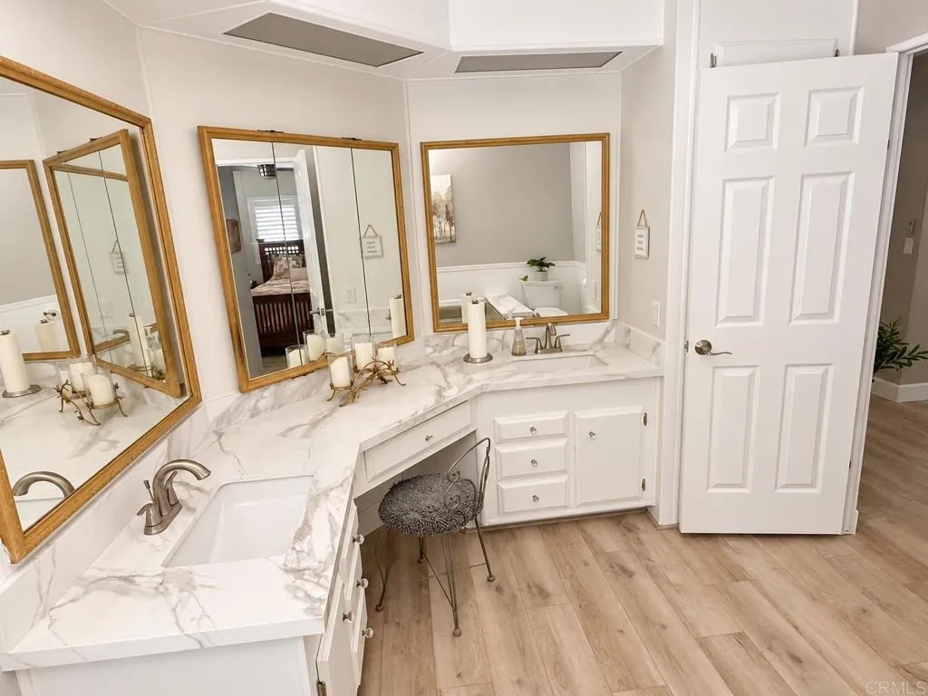 https://cdn.realtyfeed.com/cdn/127/307088178/c79ce7939df39997b739ef9d42de16c8.webp