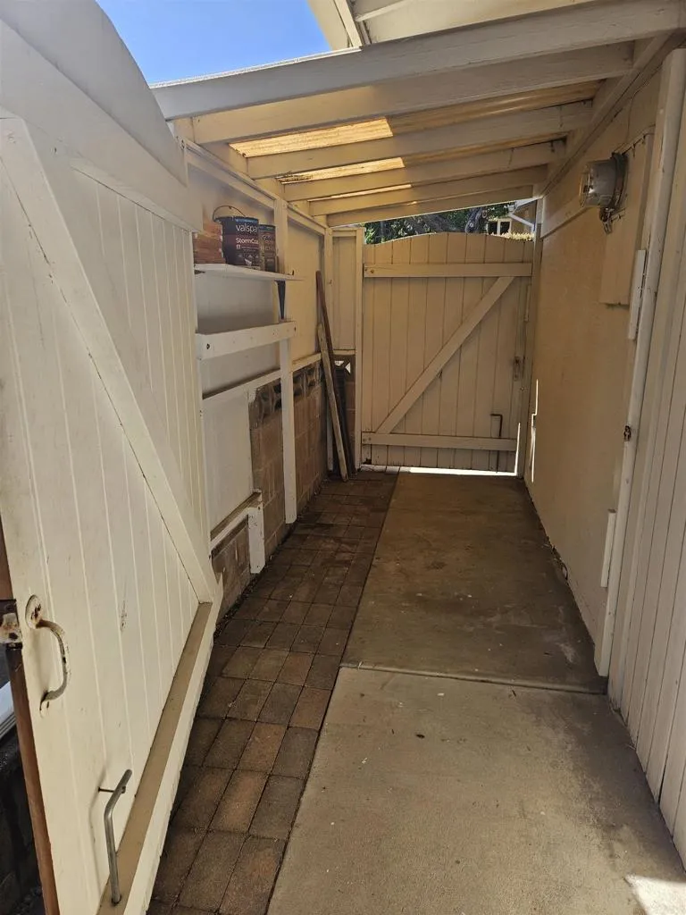 https://cdn.realtyfeed.com/cdn/127/307088248/42e8525602a66d4ac859f1153ae9a433.webp