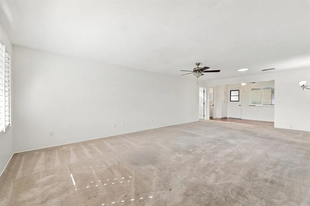 https://cdn.realtyfeed.com/cdn/127/307088248/6eab063afb28fe7d4a36de2d9664b63b.webp