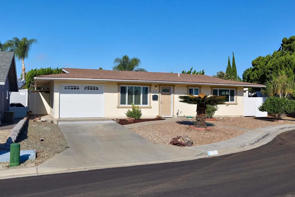 https://cdn.realtyfeed.com/cdn/127/307088248/9140123be0d5e04141c834e74012e544.webp