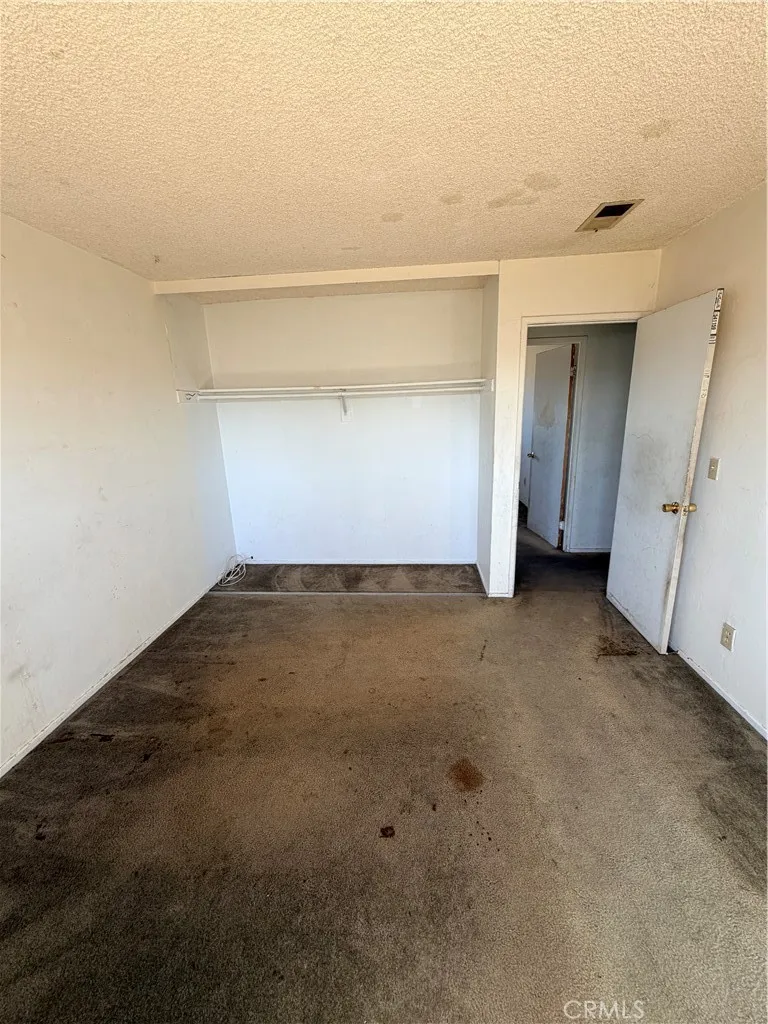 https://cdn.realtyfeed.com/cdn/127/307088257/9955d3a89ebf964c96010e63be008f44.webp