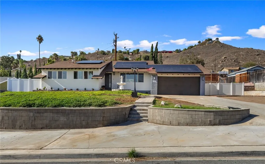 Riverside, CA 92509