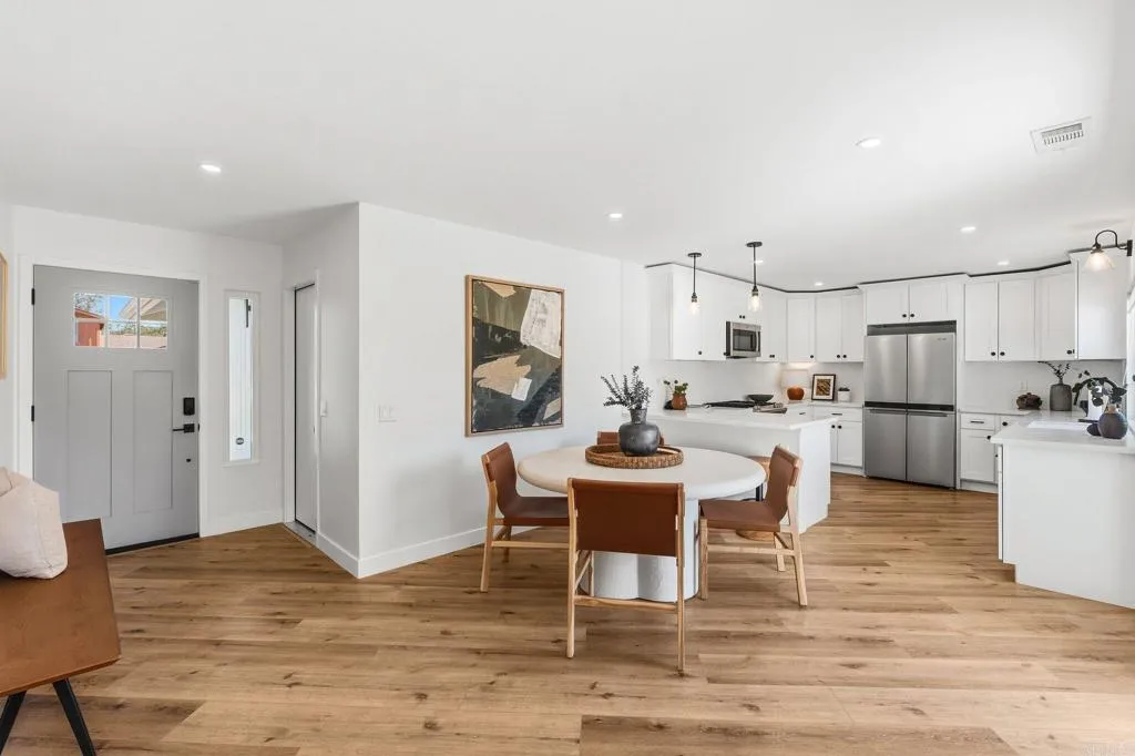 https://cdn.realtyfeed.com/cdn/127/307088388/1281fdcf7a3131152cac42cd032e65d0.webp