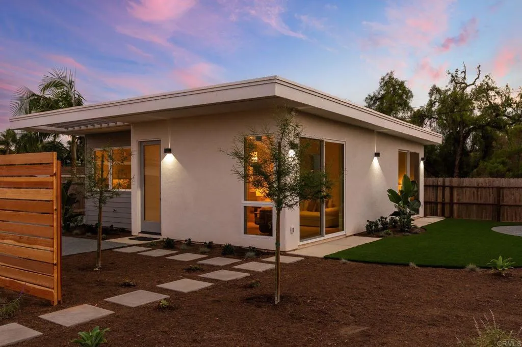 https://cdn.realtyfeed.com/cdn/127/307088388/1b799dbc93ed487a8d1bcf59db480e58.webp