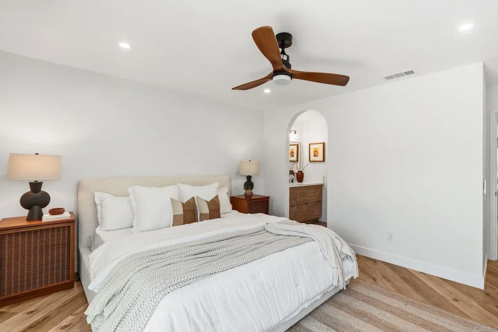 https://cdn.realtyfeed.com/cdn/127/307088388/6204a04bf72d4aa9c2e6debf923963bc.webp