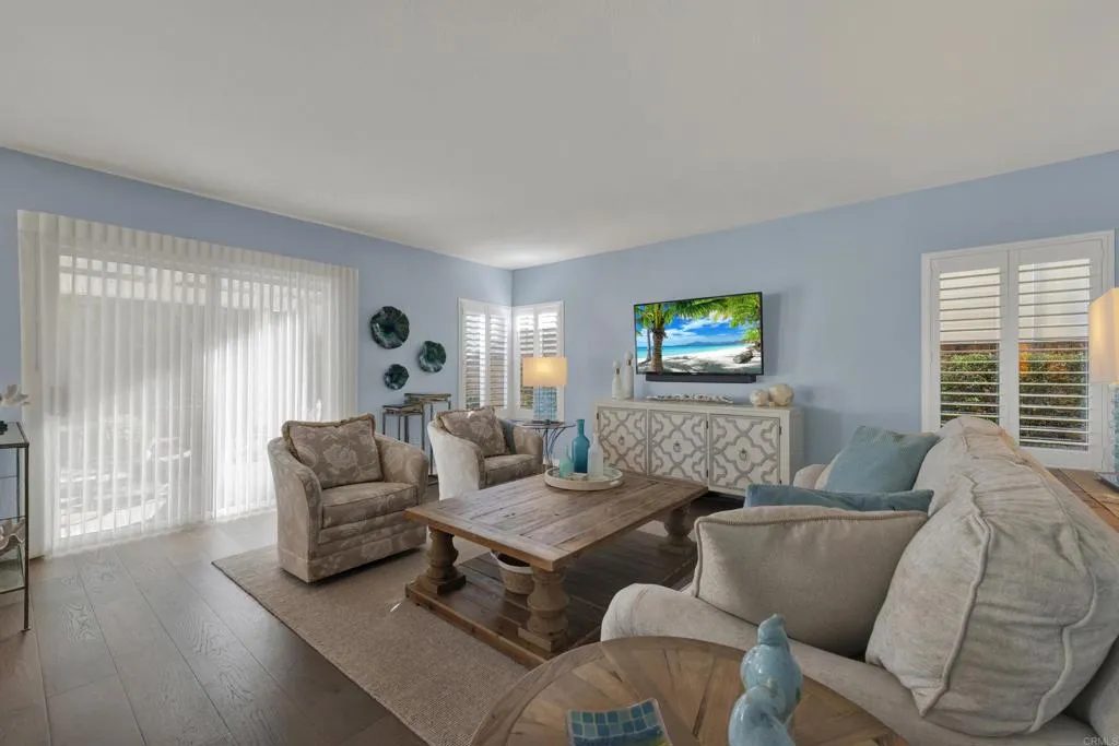 https://cdn.realtyfeed.com/cdn/127/307088394/15cdca88bb836281090b879e3c14fc07.webp