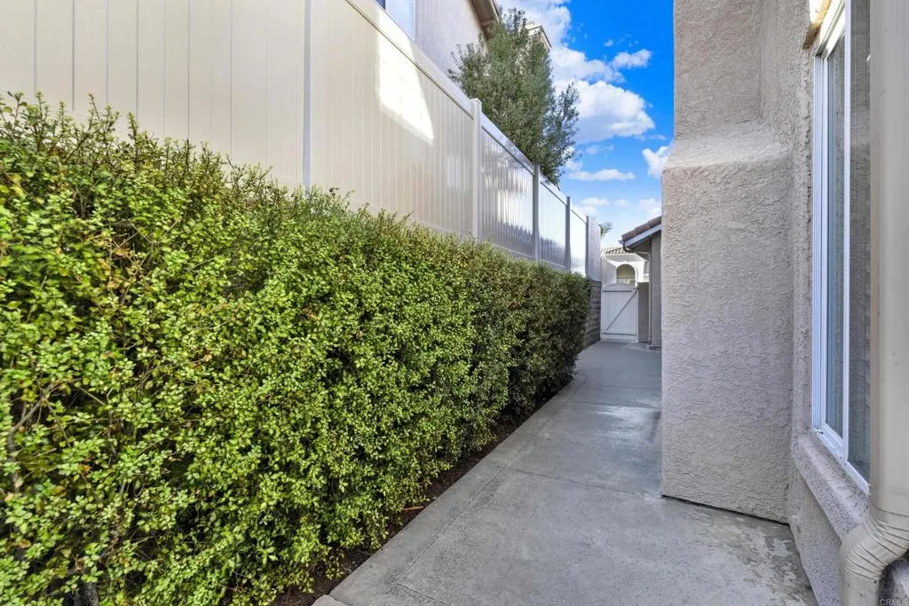 https://cdn.realtyfeed.com/cdn/127/307088394/69f965f225621c07da9bb03433bb539d.webp