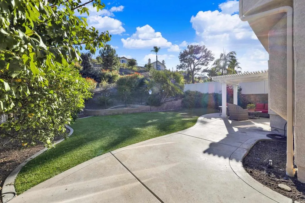 https://cdn.realtyfeed.com/cdn/127/307088394/7944aa4b73650ab0c5534eaef1bc41bc.webp