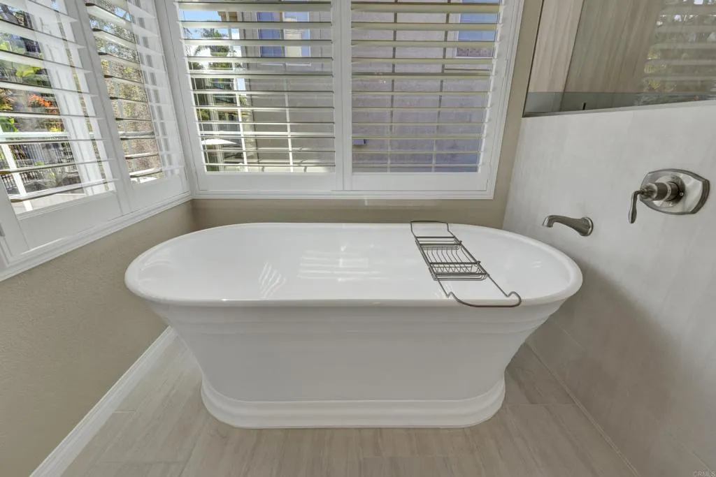 https://cdn.realtyfeed.com/cdn/127/307088394/dd3f2ed493014613d66593a11ef0da42.webp