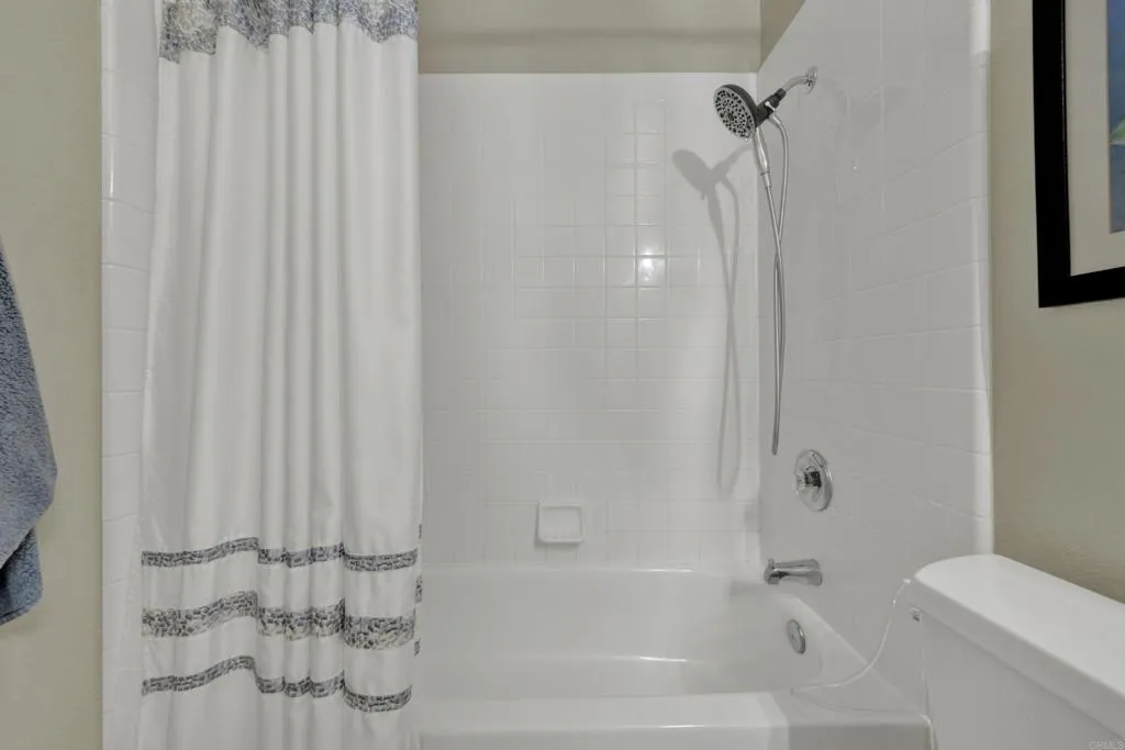 https://cdn.realtyfeed.com/cdn/127/307088394/e73157d664dd61add9072c1ef28f6bbb.webp