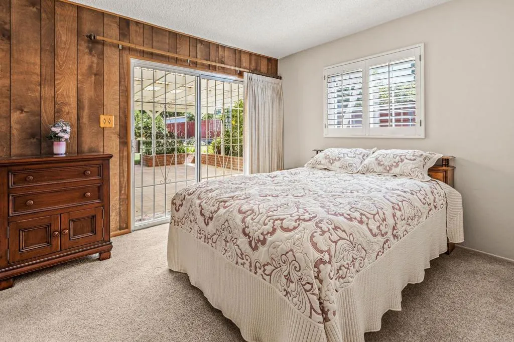 https://cdn.realtyfeed.com/cdn/127/307088467/b40a3f0b8adffde3732d201c262bd417.webp