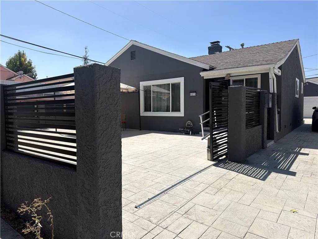 North Hollywood, CA 91606