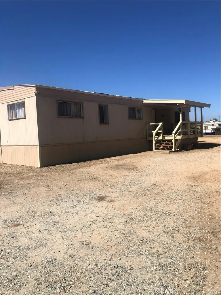 Banning, CA 92220