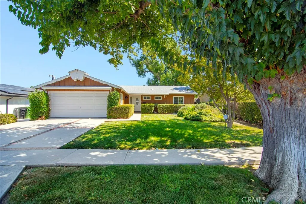 Woodland Hills, CA 91367