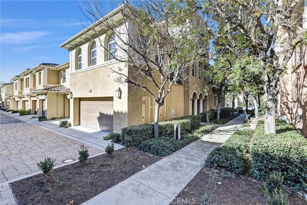 Irvine, CA 92620