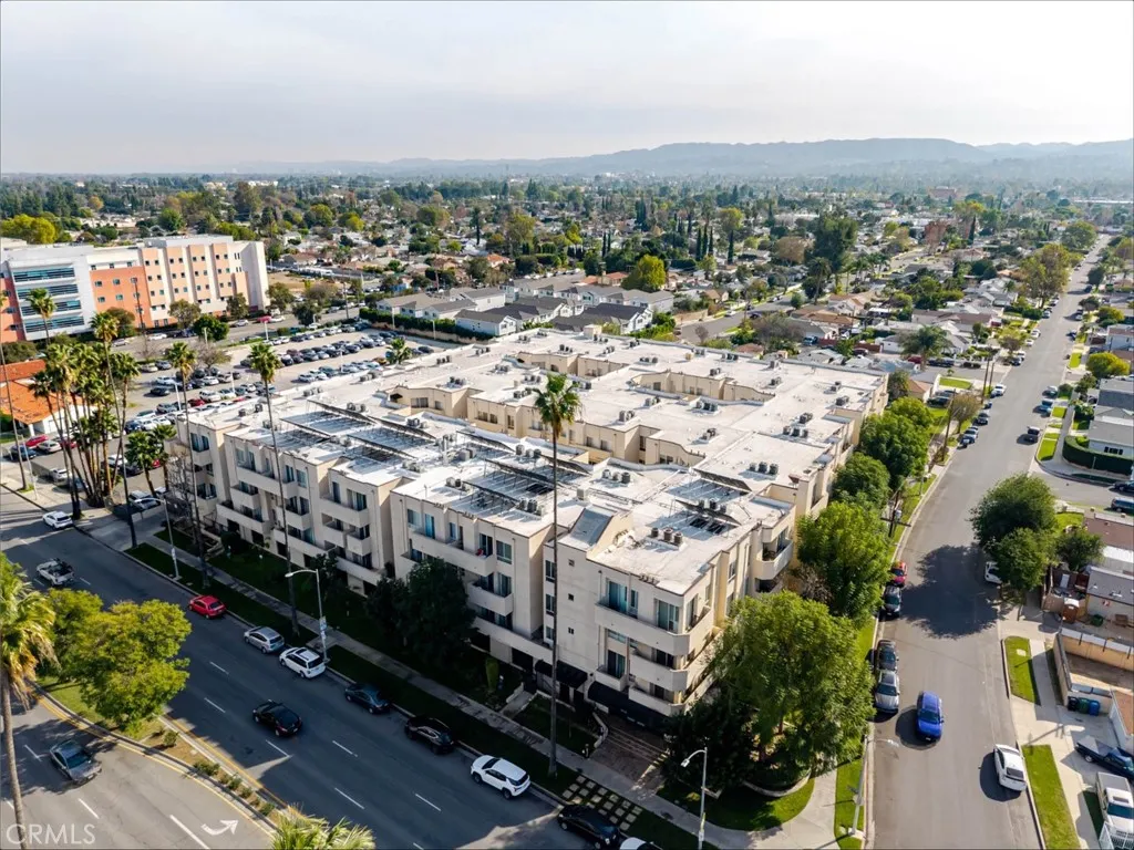 Reseda, CA 91335