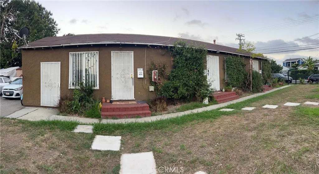Lennox, CA 90304