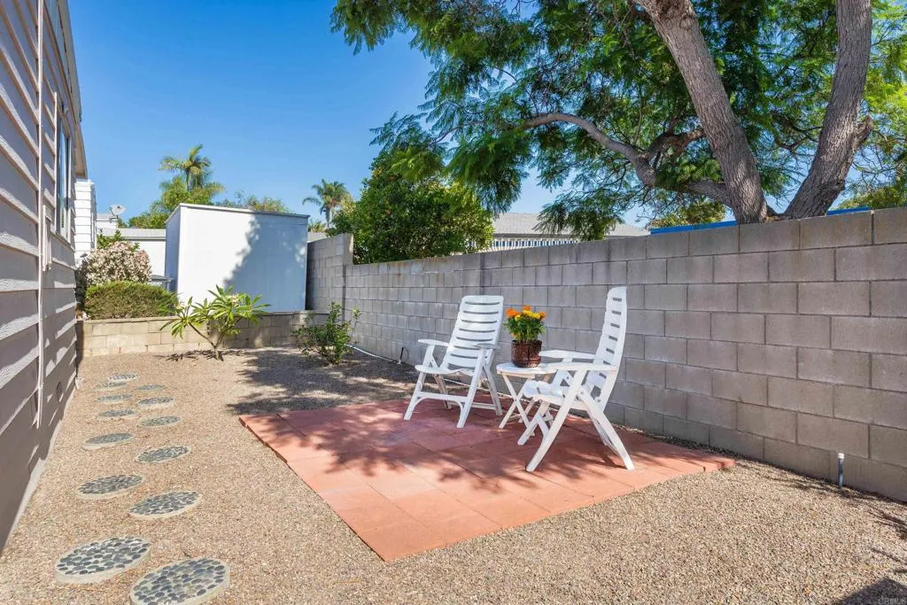 https://cdn.realtyfeed.com/cdn/127/307088633/9316f064a6d261ca71f86fe9606485ce.webp