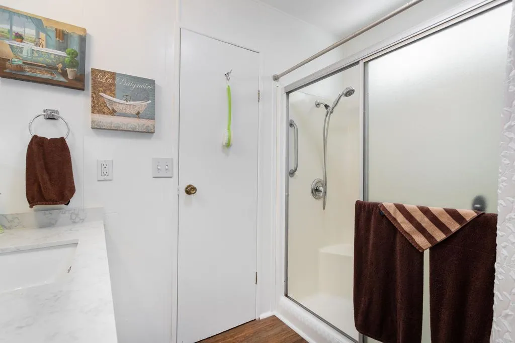 https://cdn.realtyfeed.com/cdn/127/307088633/9a5519f1146d51ca8ca5f2bd62f0906a.webp