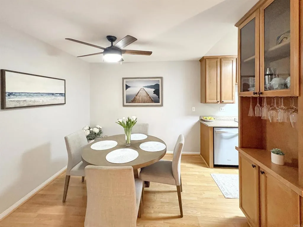 https://cdn.realtyfeed.com/cdn/127/307088642/77cf175bfde6a280f7316cdc9b1288e2.webp
