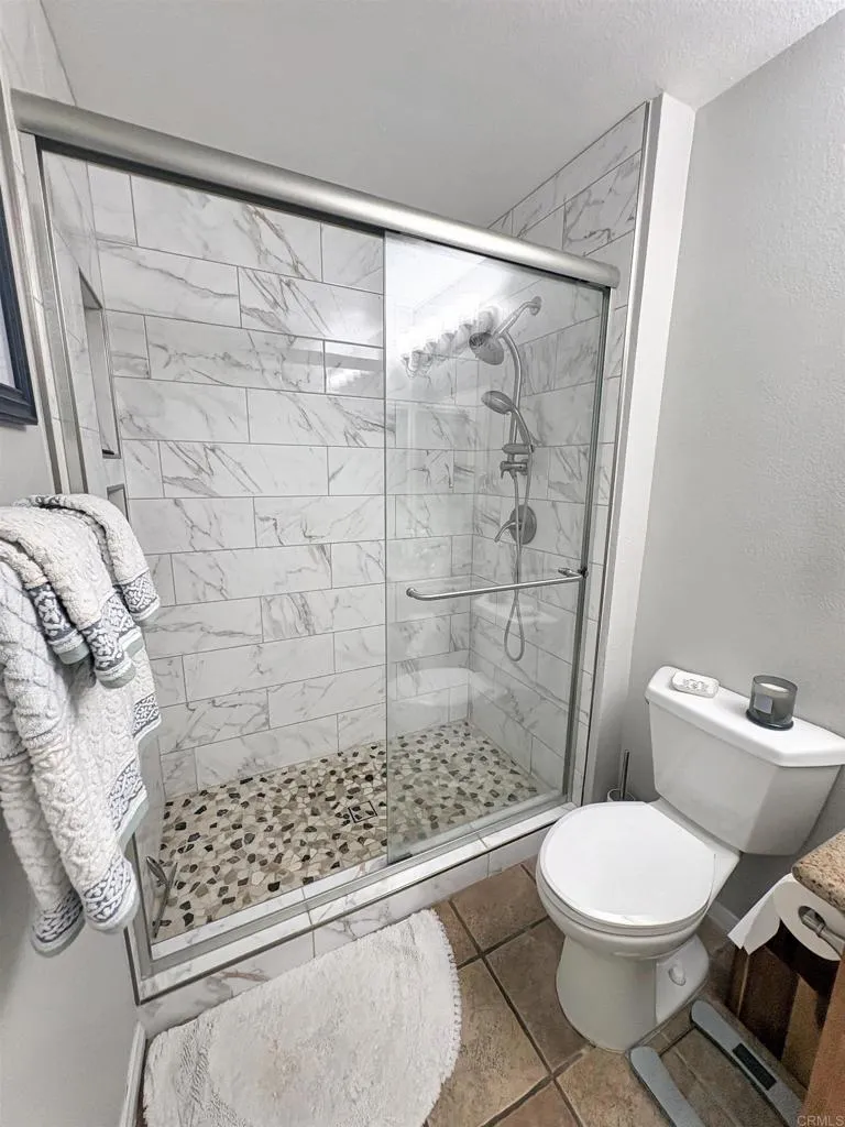 https://cdn.realtyfeed.com/cdn/127/307088642/eef7ad2995aa1186a27e5d360b3fbea7.webp