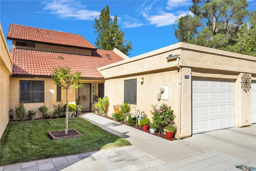 Apple Valley, CA 92308
