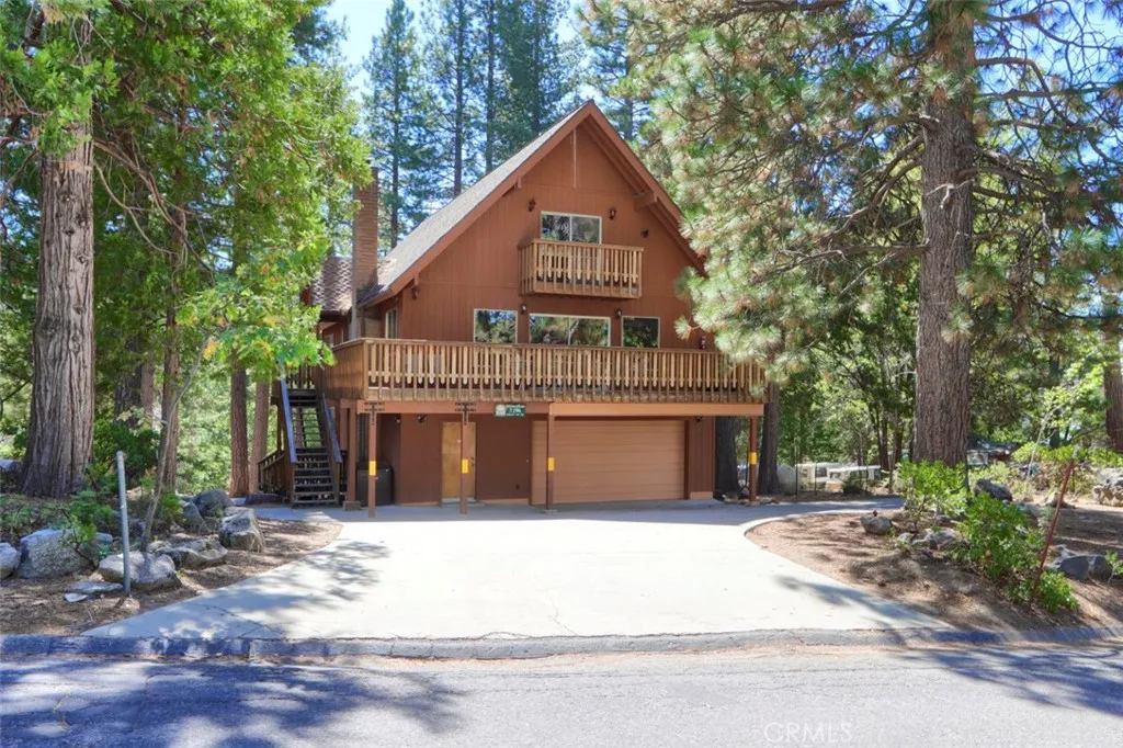 Wawona, CA 95389