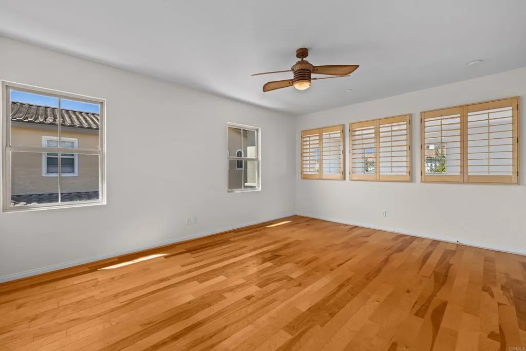 https://cdn.realtyfeed.com/cdn/127/307088681/0db72ca139449bde8d32adb19fc7b107.webp