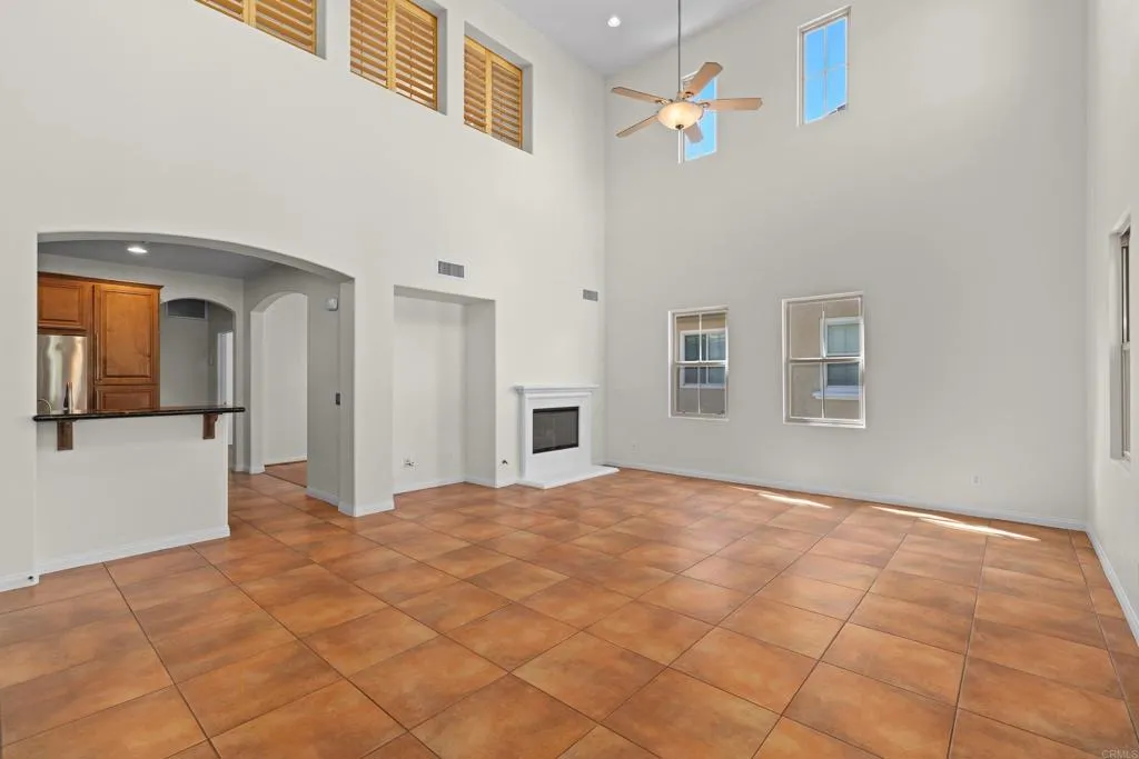 https://cdn.realtyfeed.com/cdn/127/307088681/40a6663f0d2654e72823d7bbcb84bcfa.webp