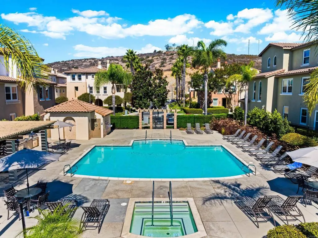 https://cdn.realtyfeed.com/cdn/127/307088681/6e515d82ed2d6c6b835f808400c8c7b5.webp