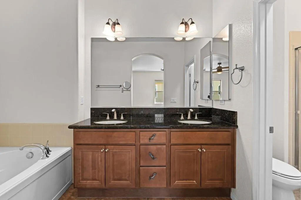 https://cdn.realtyfeed.com/cdn/127/307088681/6f32008fe59c0d72d3d905999ae6461b.webp