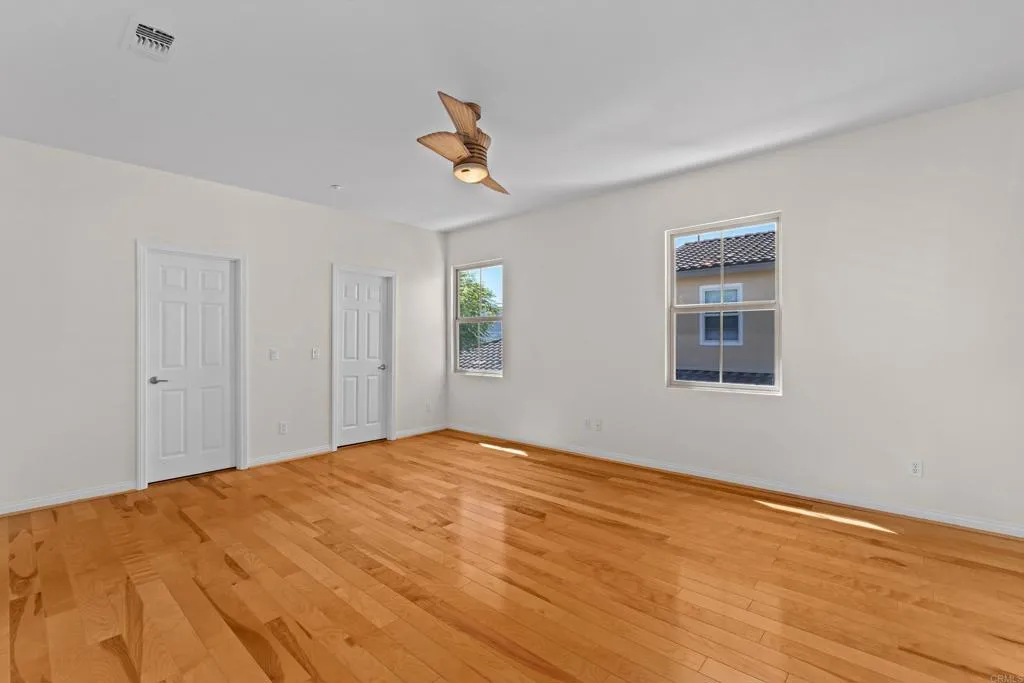 https://cdn.realtyfeed.com/cdn/127/307088681/efa0836fb007aefc089c0e4aa10dff7e.webp