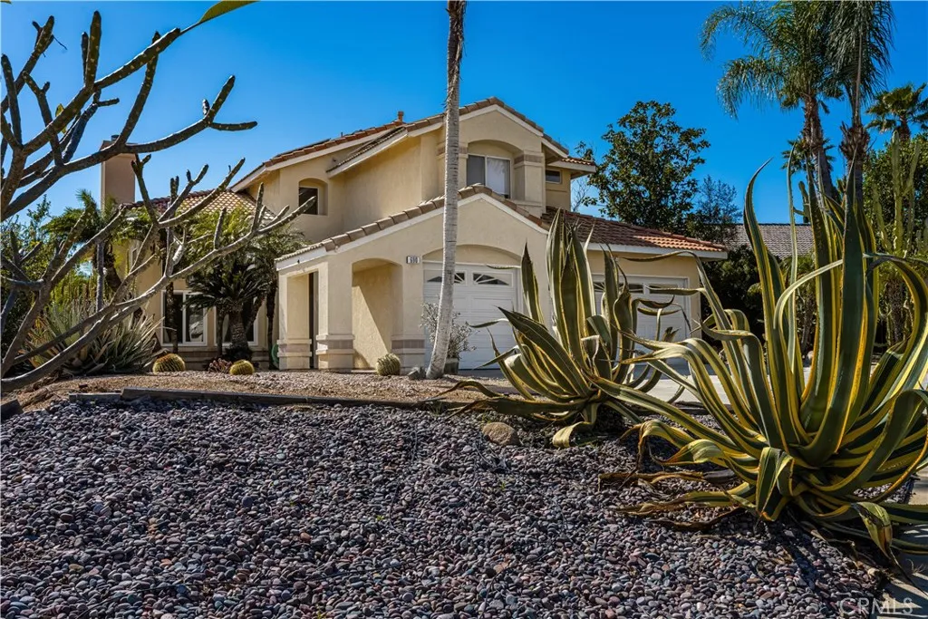 Corona, CA 92879