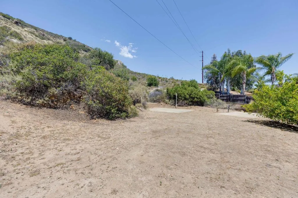 https://cdn.realtyfeed.com/cdn/127/307088749/9a10ce4f9887d6fa265755d420b1c60c.webp