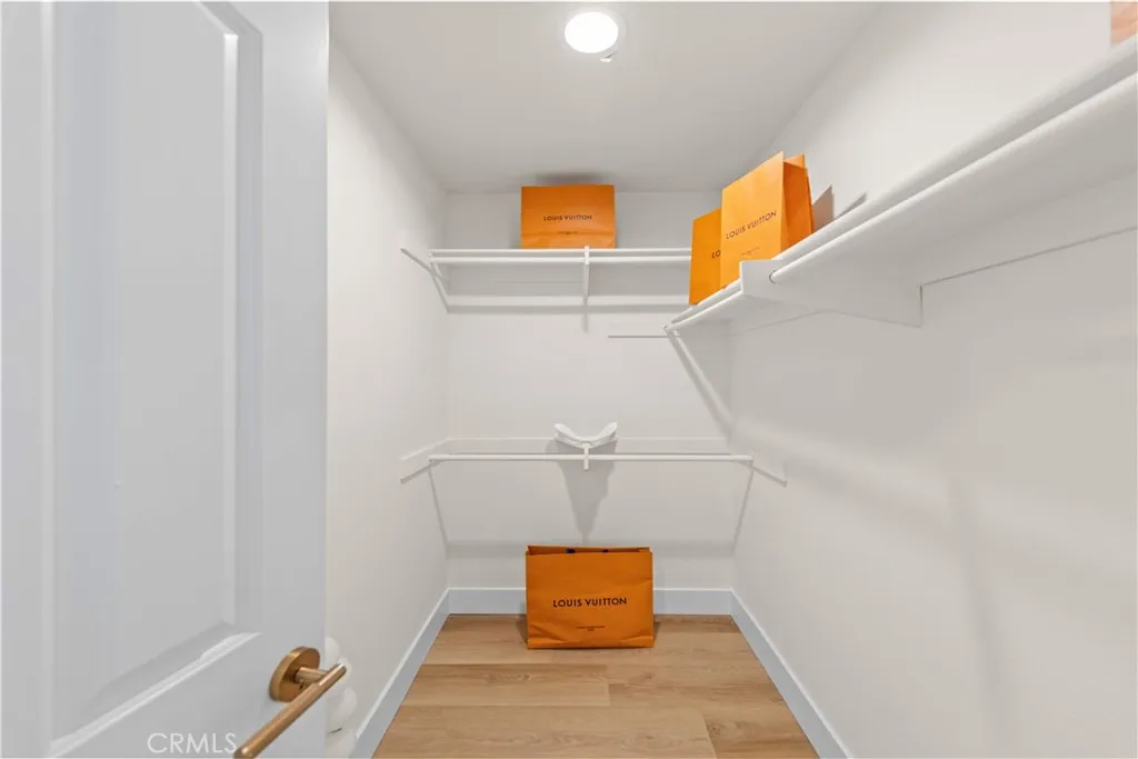 https://cdn.realtyfeed.com/cdn/127/307088752/099f863a4733e2e9eb9ca7d1d7b06c04.webp