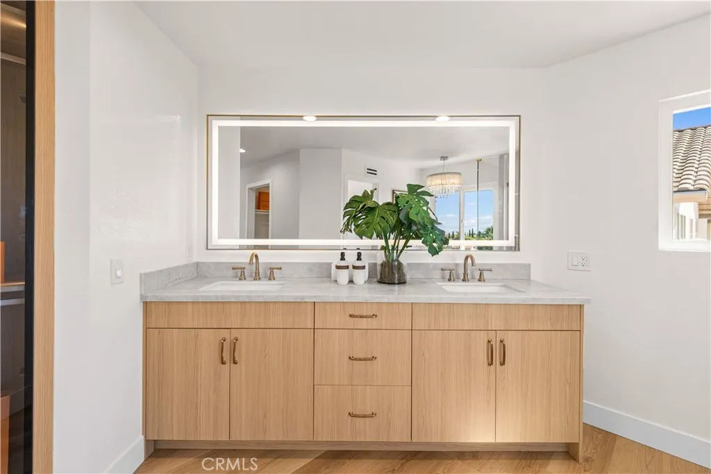 https://cdn.realtyfeed.com/cdn/127/307088752/f43f760faf6051594d02f2e40b0cf526.webp