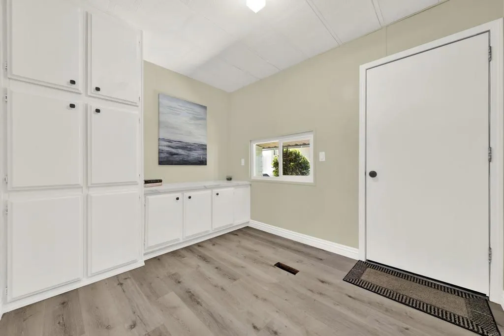 https://cdn.realtyfeed.com/cdn/127/307088846/1634e24ec56349d09ebfed4374e298fe.webp