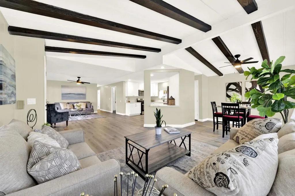 https://cdn.realtyfeed.com/cdn/127/307088846/5468e2dce2241b9f7f3a98ac8fa1b3c1.webp