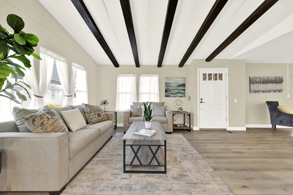 https://cdn.realtyfeed.com/cdn/127/307088846/7bbb7226d141127a134c41fafc138bee.webp