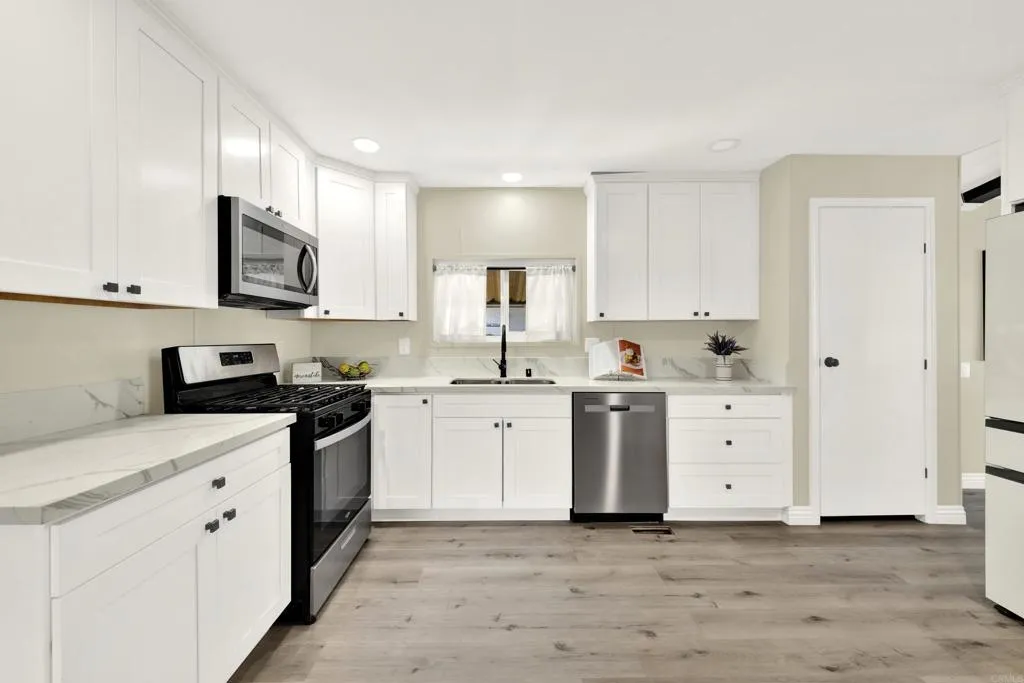 https://cdn.realtyfeed.com/cdn/127/307088846/d34d0acef0f306fbed53a1216d4073ab.webp