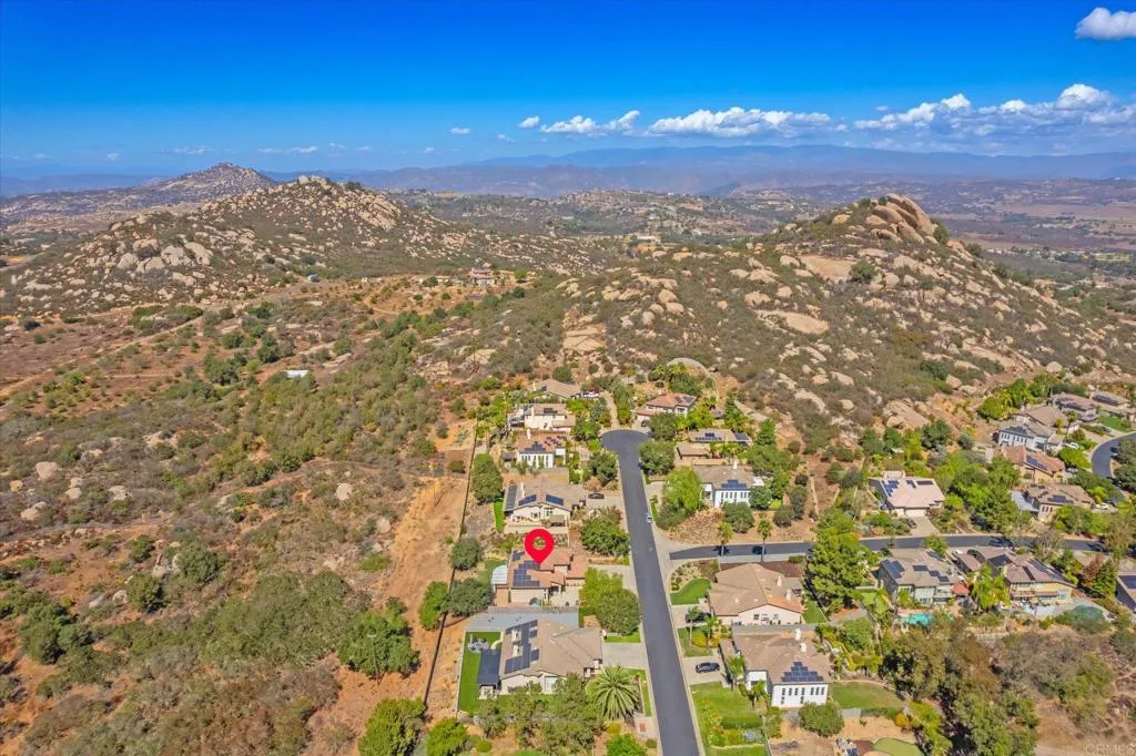 https://cdn.realtyfeed.com/cdn/127/307088854/0d85fc48d396a73305f739ae24f169ed.webp